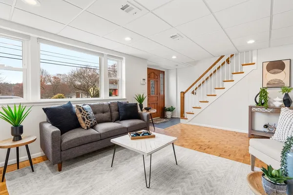 $712,000 | 43 Lanewood Avenue, Framingham, MA 01701