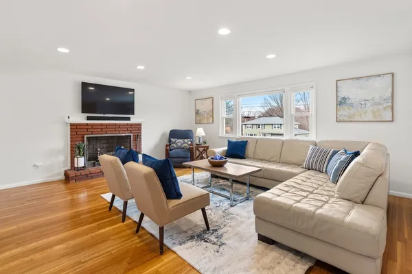 $712,000 | 43 Lanewood Avenue, Framingham, MA 01701