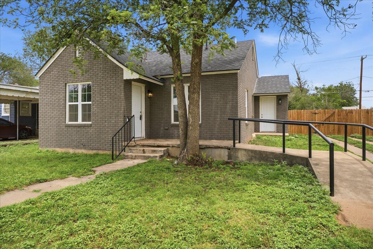 1906 22nd Street Lubbock, TX 79411 - Photo 1 of 14 01-1