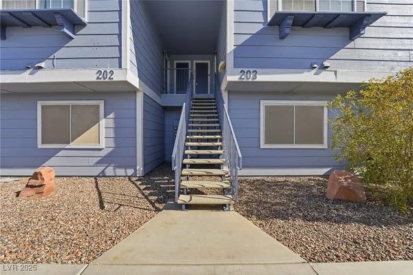 $160,000 | 5330 Portavilla Court, Unit 203, Las Vegas, NV 89122