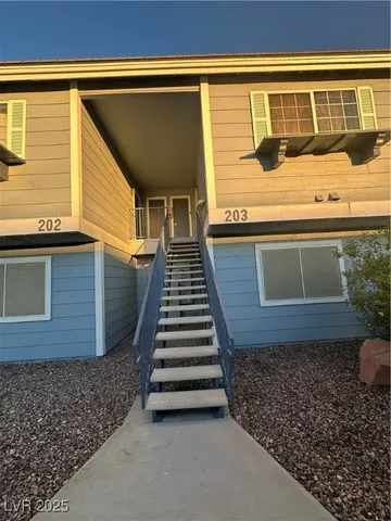 $175,000 | 5330 Portavilla Court, Unit 203, Las Vegas, NV 89122