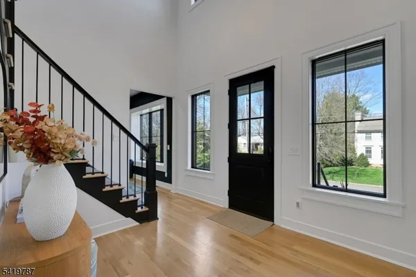 $2,675,000 | 11 Brantwood Drive, Summit, NJ 07901