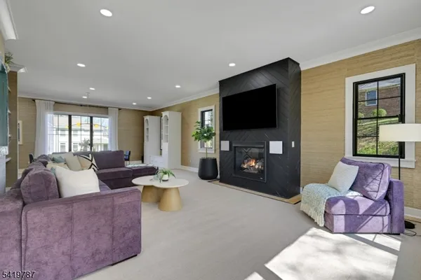 $2,675,000 | 11 Brantwood Drive, Summit, NJ 07901