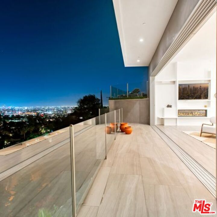 2500 Vasanta Way Los Angeles, CA 90068 - Photo 7 of 22 a view of a terrace