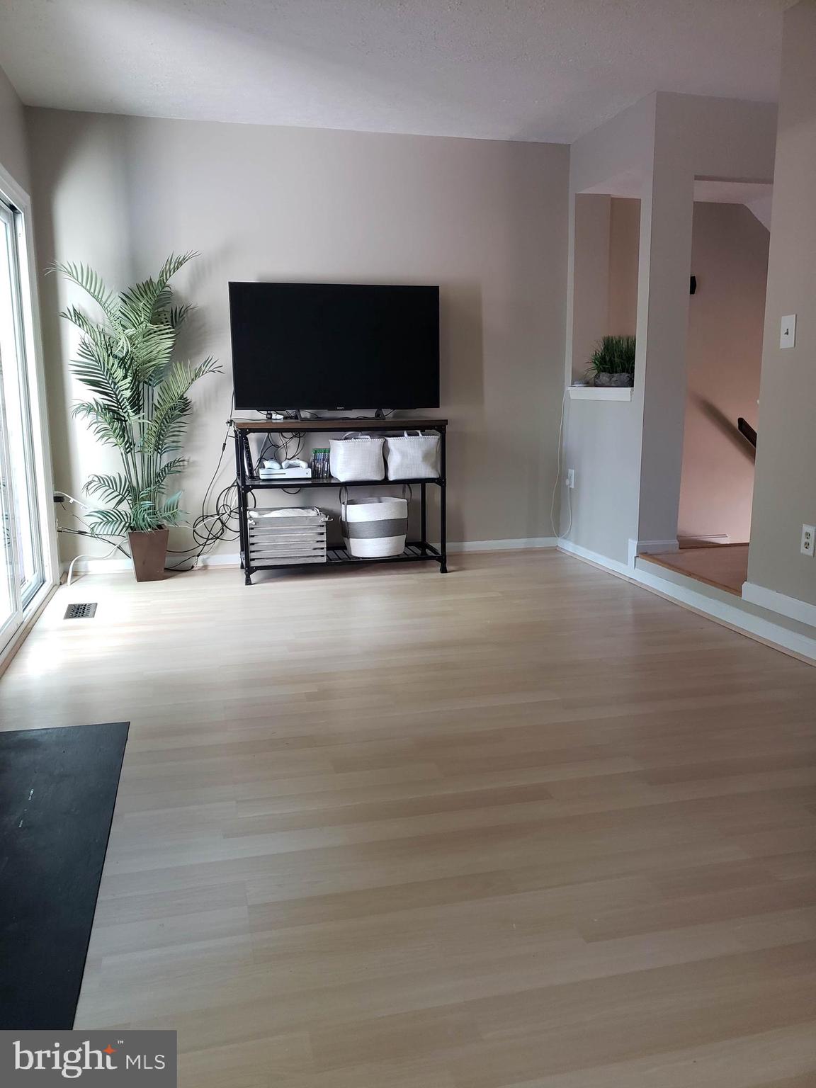 7375 Stream Way Springfield, VA 22152 - Photo 21 of 38 Gallery Image 21