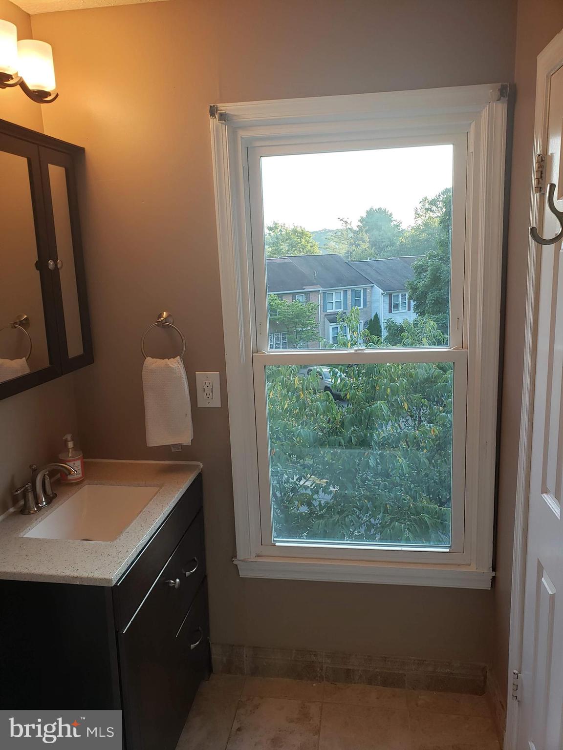 7375 Stream Way Springfield, VA 22152 - Photo 34 of 38 Gallery Image 34