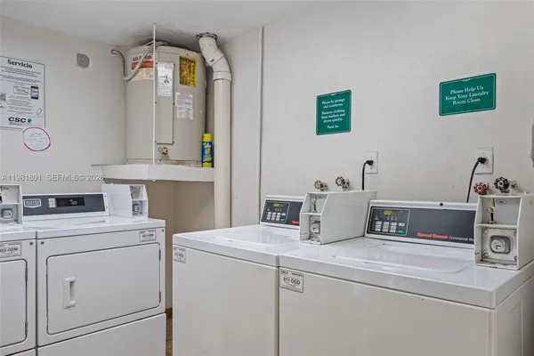 $2,150 | 45 Antilla Avenue, Unit 3C, Coral Gables, FL 33134