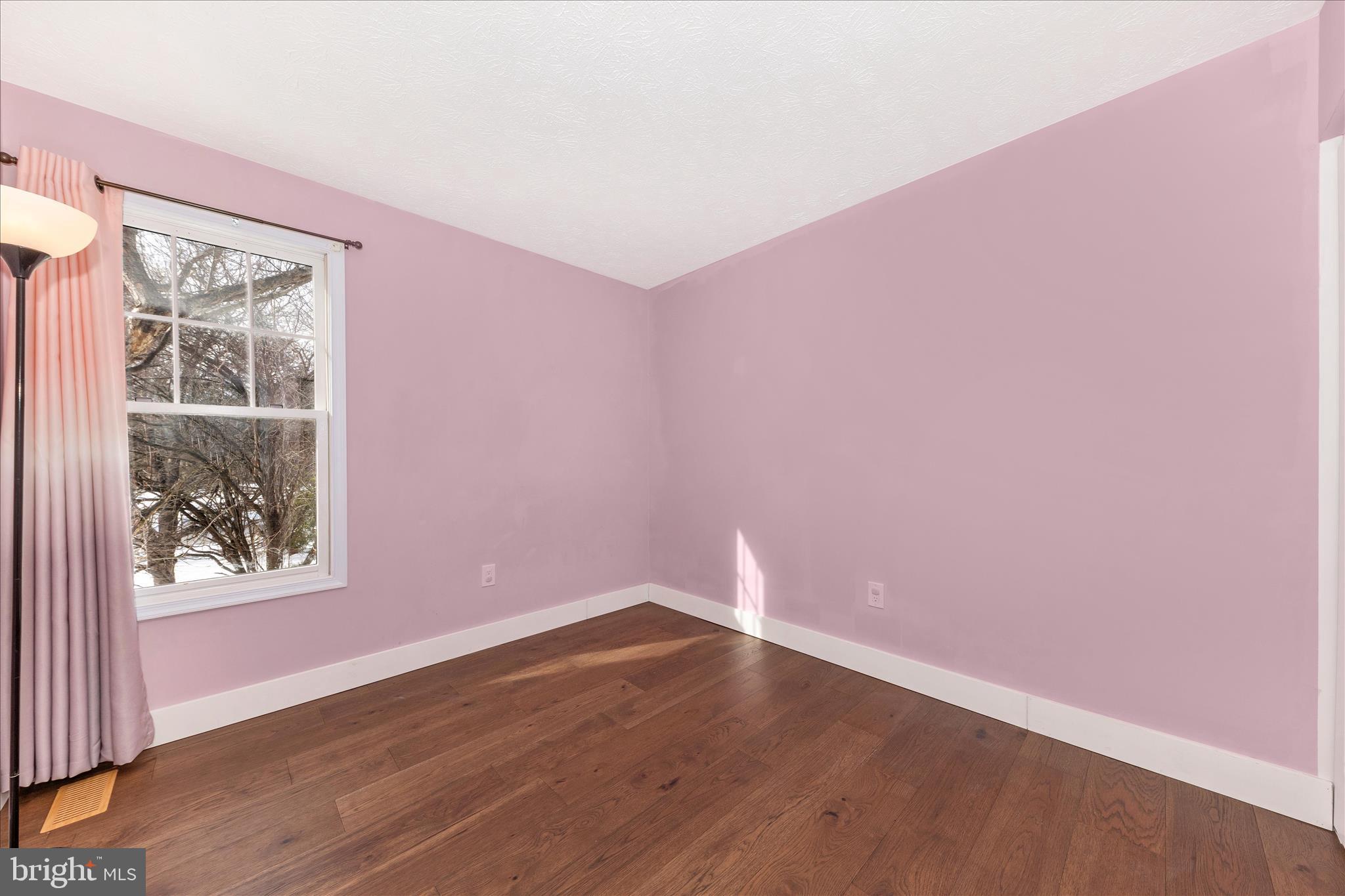 2160 Collingwood Lane Frederick, MD 21702 - Photo 26 of 82 Bedroom 2
