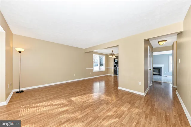 $450,000 | 2160 Collingwood Lane, Frederick, MD 21702