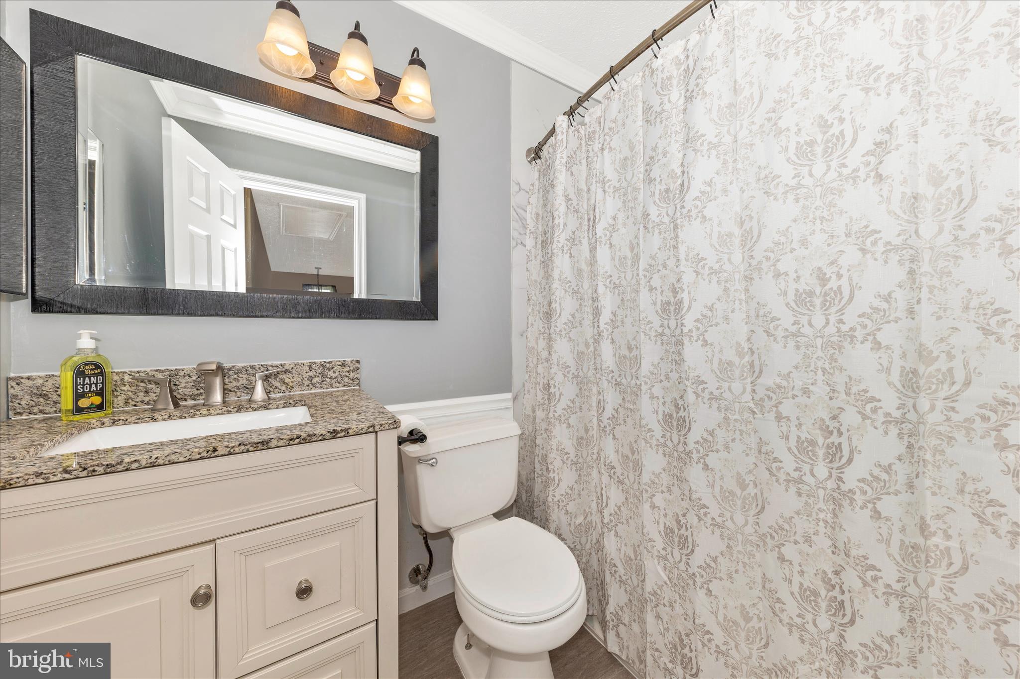 2160 Collingwood Lane Frederick, MD 21702 - Photo 61 of 82 Hall Bath