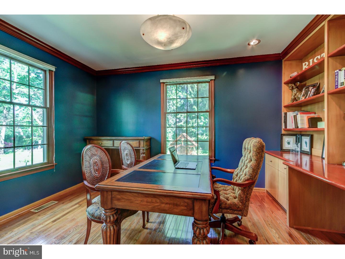 612 Manor Road Narberth, PA 19072 - Photo 5 of 25