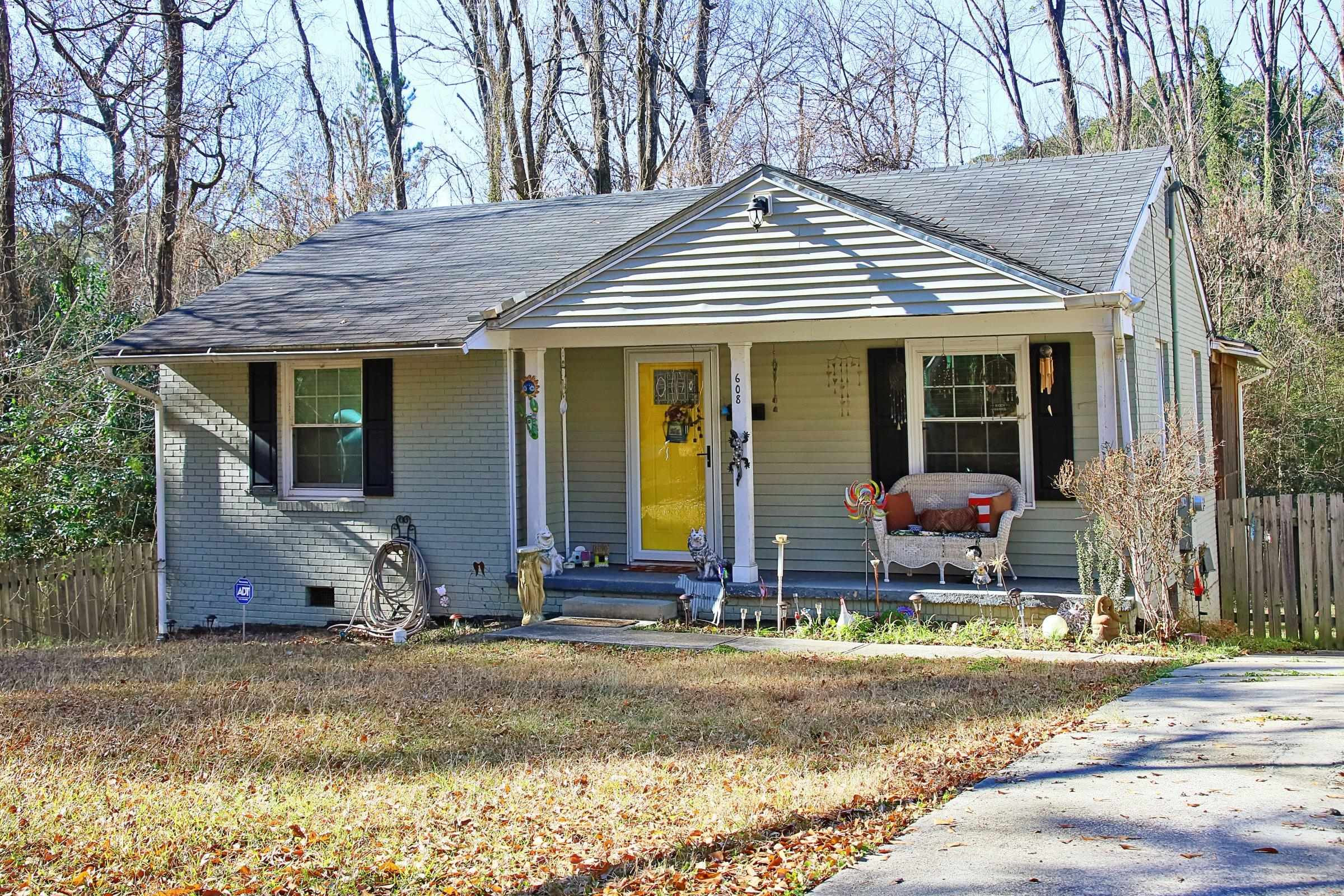 608 Parnell Drive Raleigh, NC 27610 - Photo 2 of 25 Photo 2