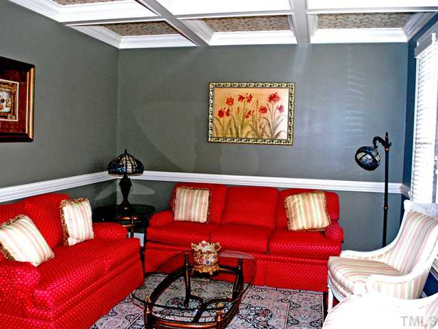 9004 Chelsea Drive Raleigh, NC 27603 - Photo 11 of 25 Living Room