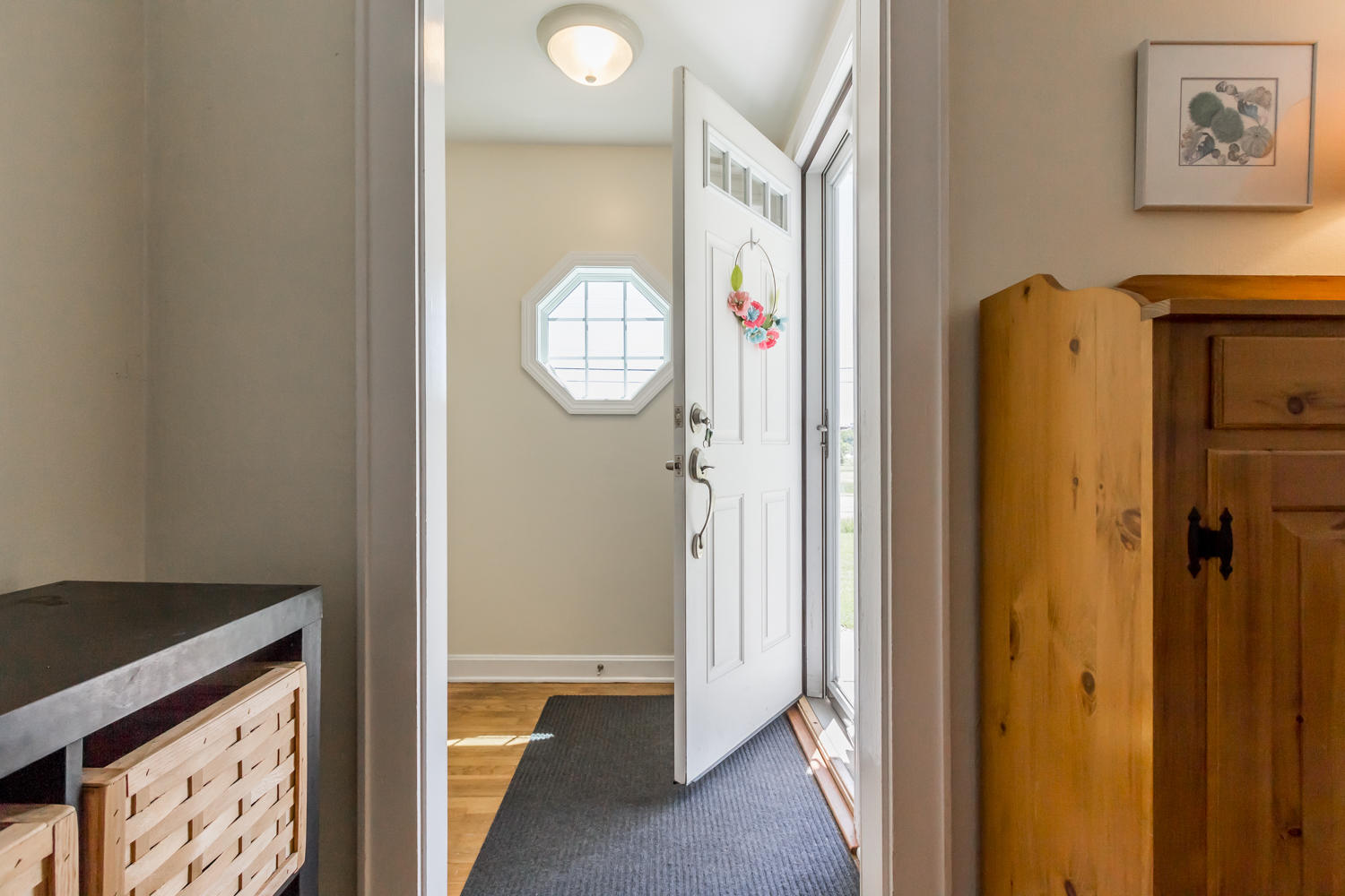 218 Middle Road Cumberland, ME 04021 - Photo 4 of 34 20190612rf-72008