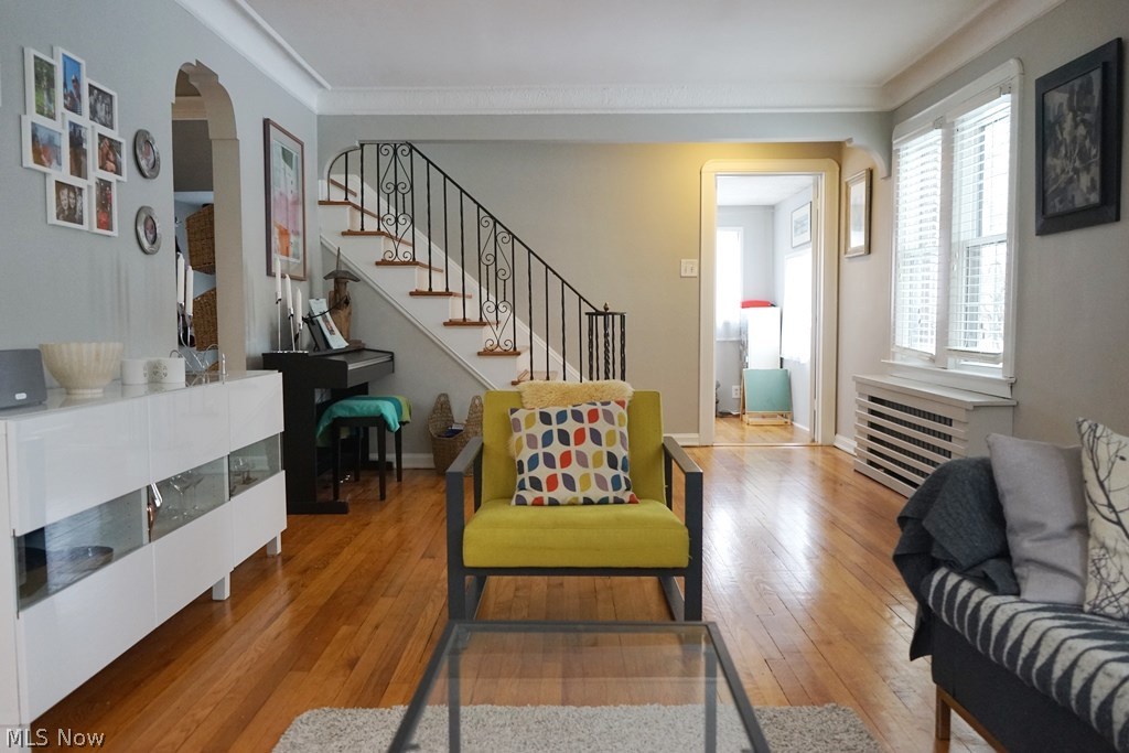 2627 Canterbury Road Cleveland, OH 44118 - Photo 3 of 21