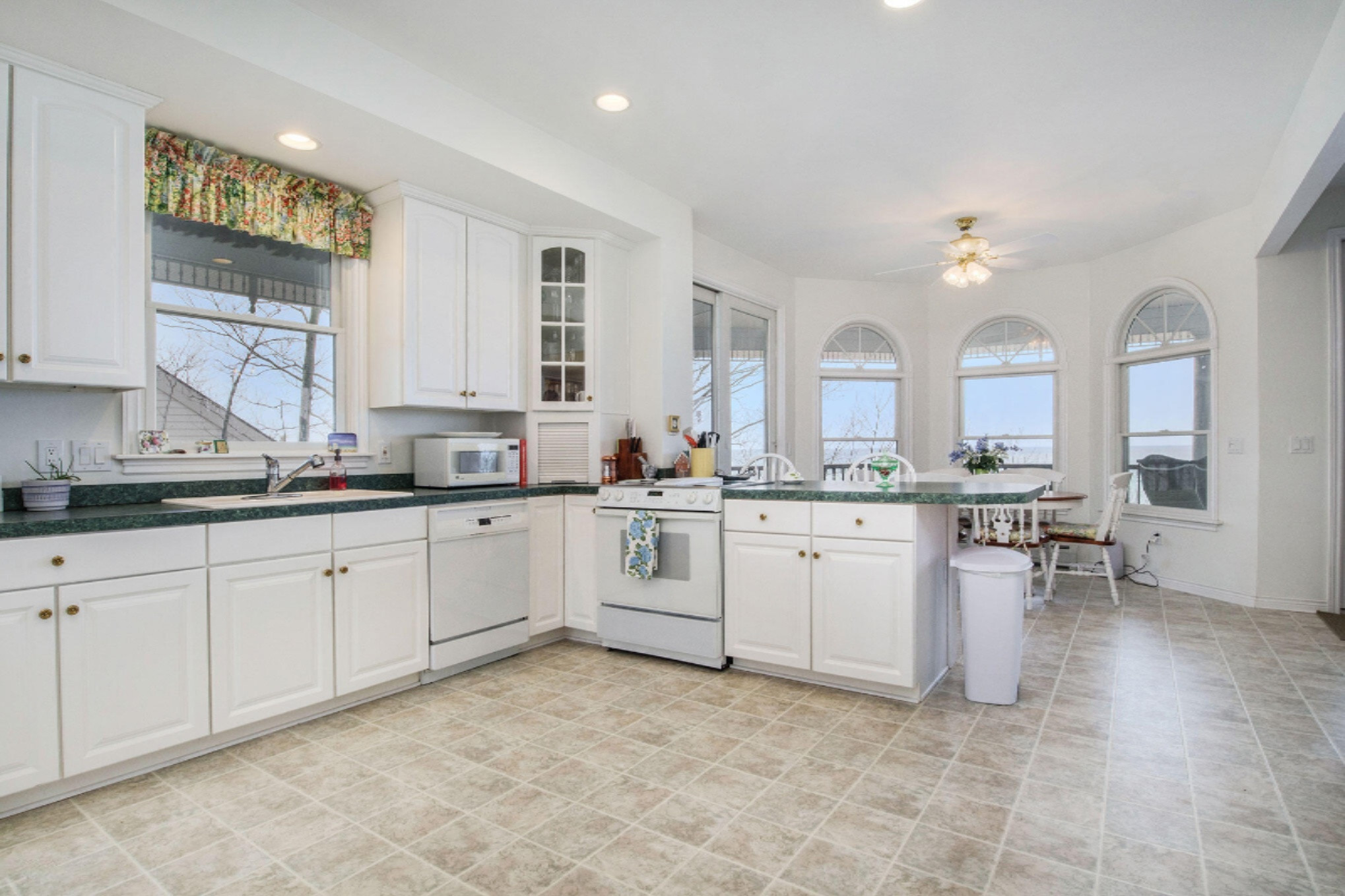 2913 Timber Dunes Road Shelby, MI 49455 - Photo 13 of 45 Kitchen