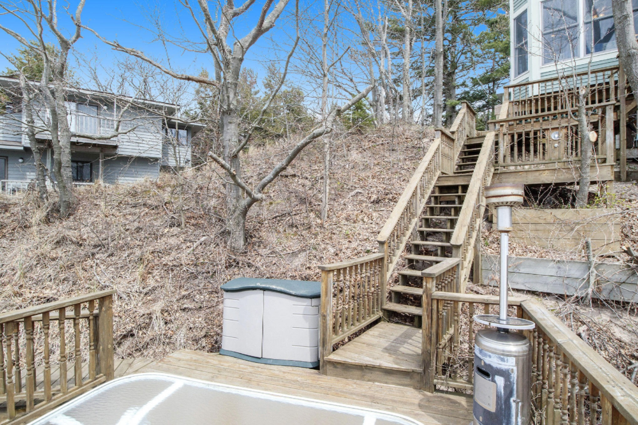 2913 Timber Dunes Road Shelby, MI 49455 - Photo 37 of 45 lower deck