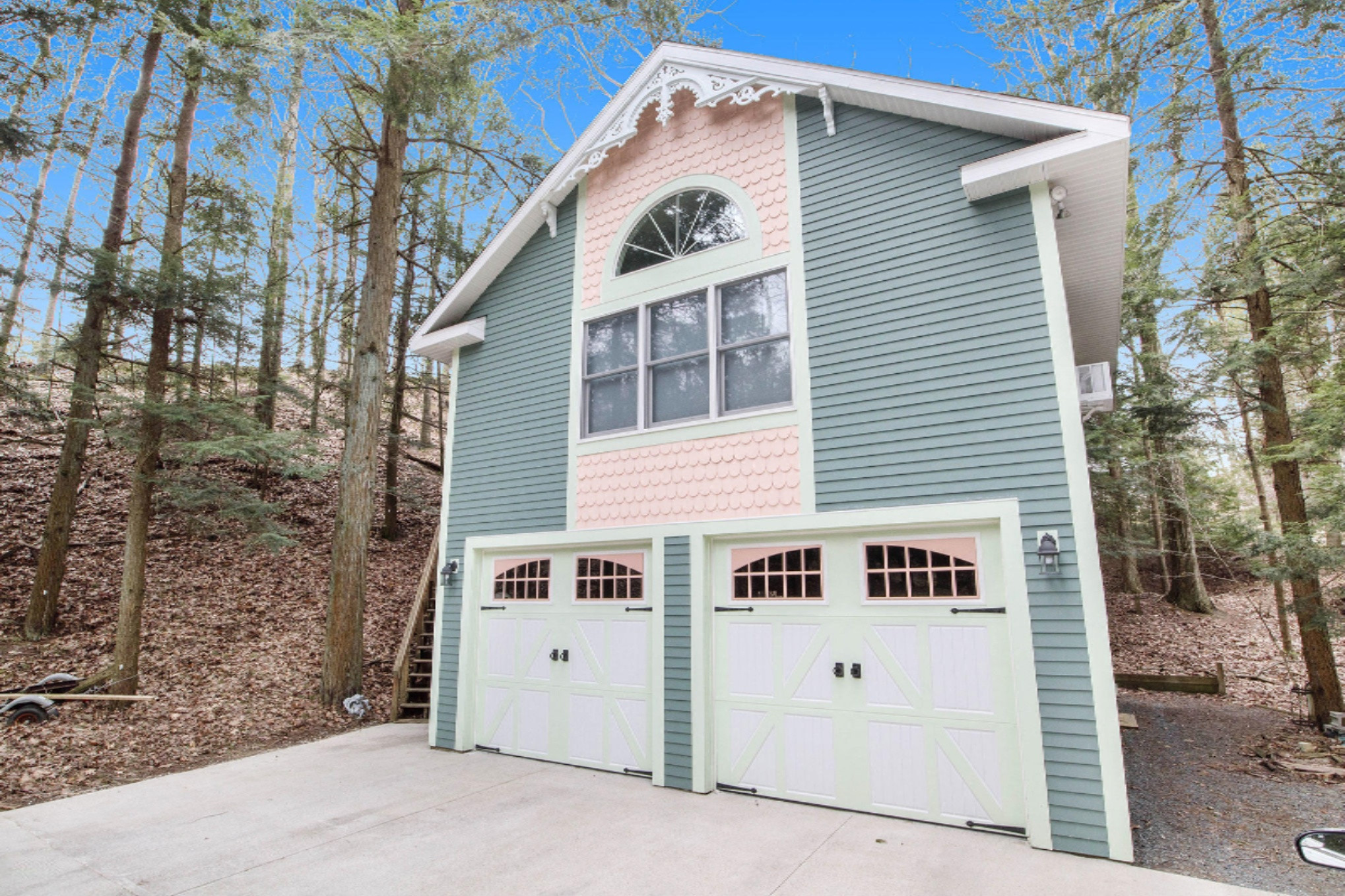2913 Timber Dunes Road Shelby, MI 49455 - Photo 10 of 45 Garage