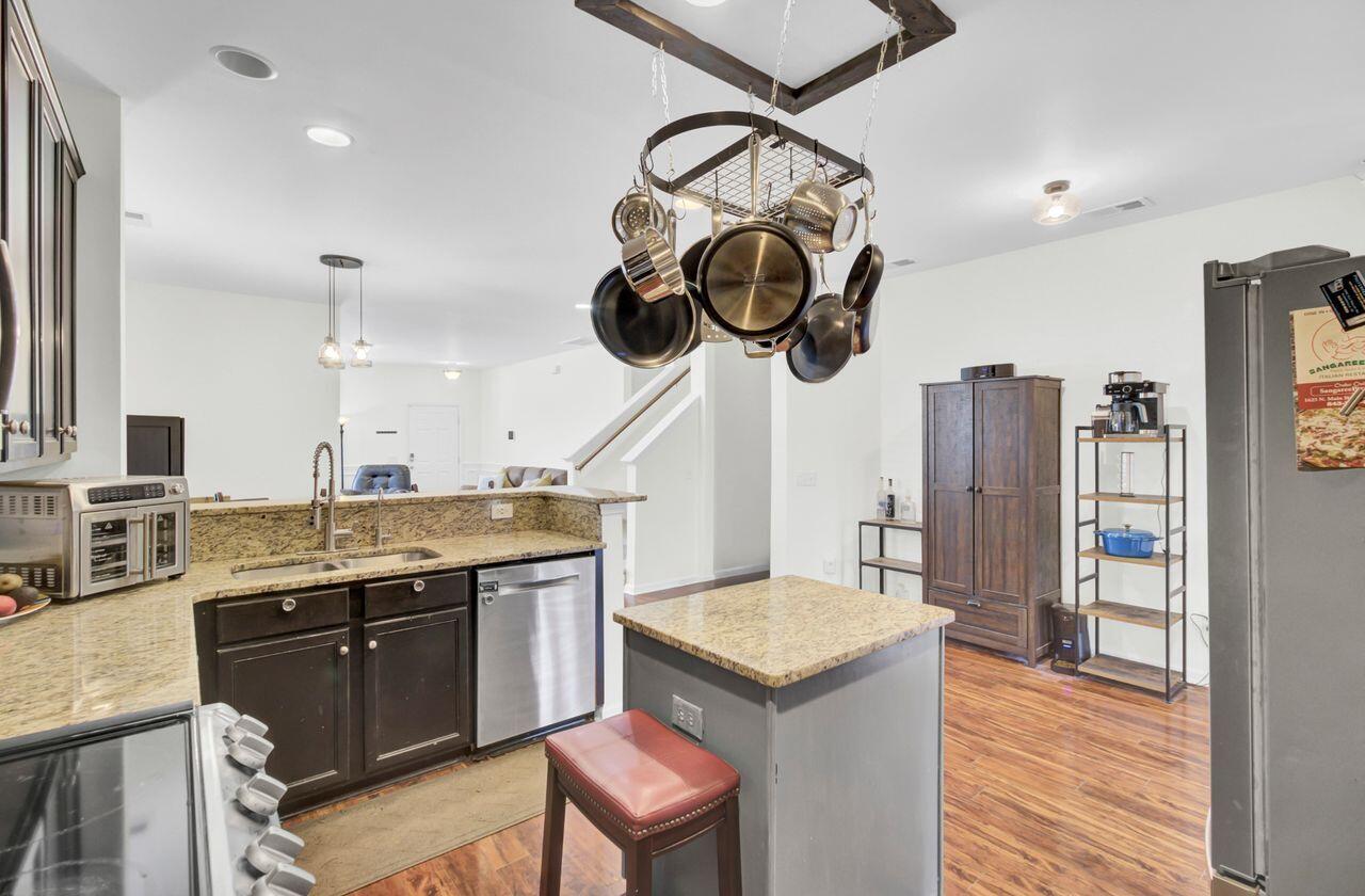 613 Ravens Wood Road Summerville, SC 29486 - Photo 12 of 43 (16)
