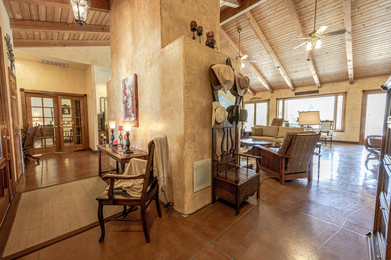 1087 Ben Hur Road Raymond, CA 93653 - Photo 9 of 88