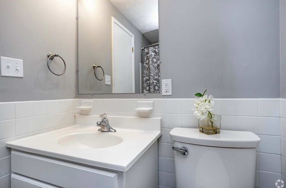 101 Lafayette Road Syracuse, NY 13205 - Photo 12 of 25