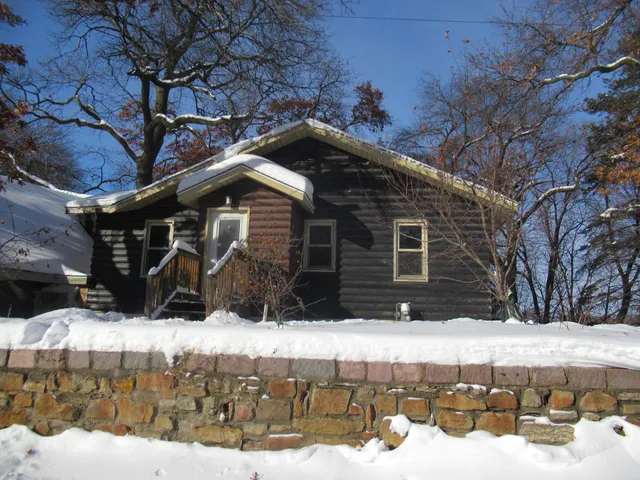 $350,000 | 5261 Twin Lake Boulevard East, Brooklyn Center, MN 55429