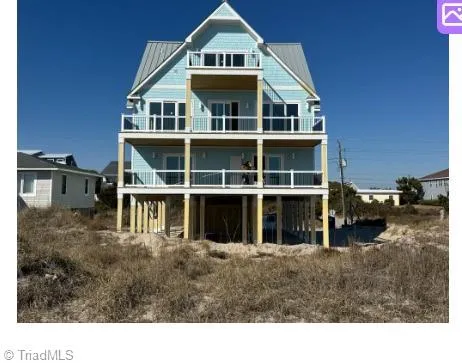 $3,500,000 | 601 Ocean Drive, Emerald Isle, NC 28594