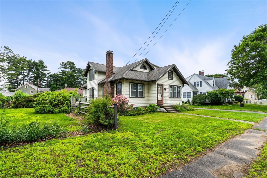 8 Auburn Road Beverly, MA 01915 - Photo 31 of 35 Gallery Image 31