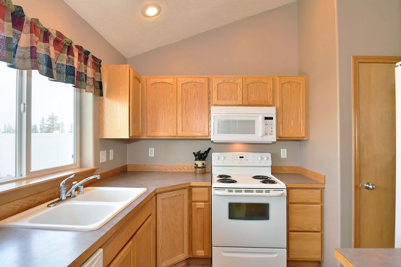 820 North Fox Ridge Road Medical Lake, WA 99022 - Photo 10 of 20 Gallery Image 10
