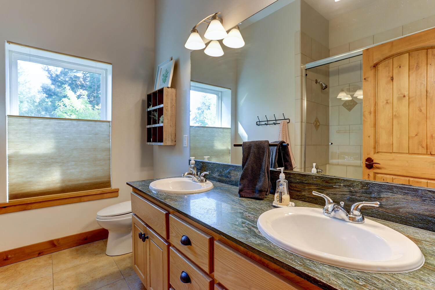 67555 Cloverdale Road Sisters, OR 97759 - Photo 23 of 49 67555 Cloverdale Rd-25