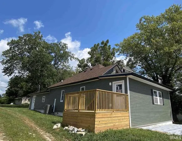 $1,650 | 2021 13th Street, Bedford, IN 47421