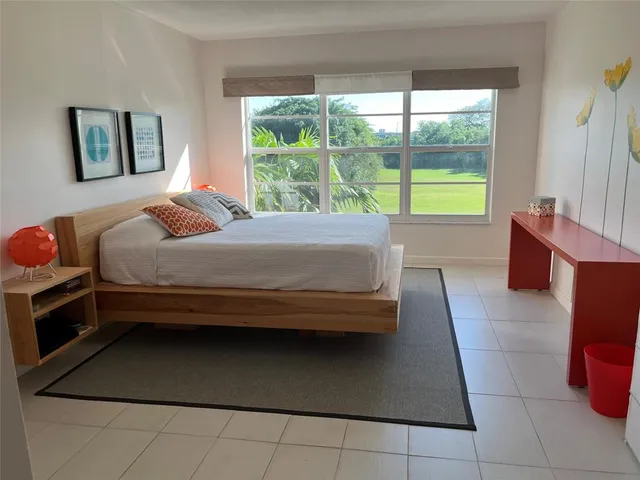 $179,000 | 3100 North Palm Aire Drive, Unit 304, Pompano Beach, FL 33069