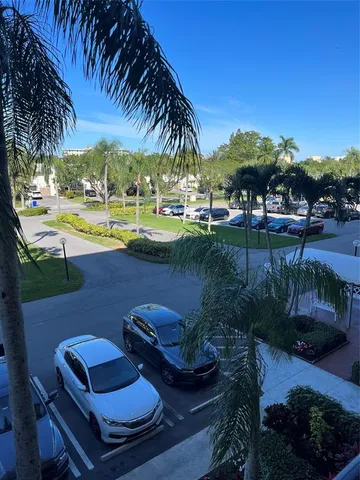 $179,000 | 3100 North Palm Aire Drive, Unit 304, Pompano Beach, FL 33069