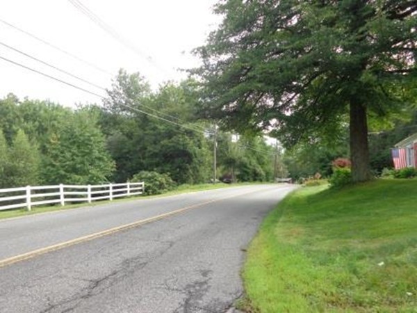 102 Wilbraham Road Monson, MA 01057 - Photo 2 of 10