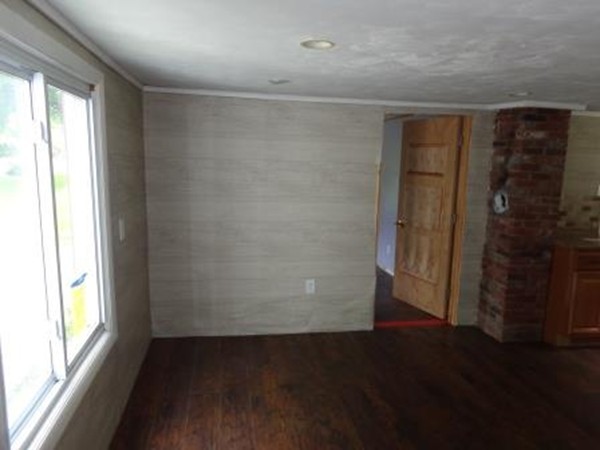 102 Wilbraham Road Monson, MA 01057 - Photo 5 of 10