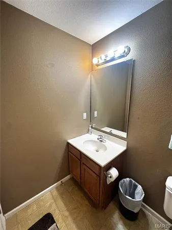 $330,000 | 215 Settlers Pass, Waynesville, MO 65583