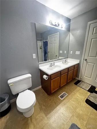 $330,000 | 215 Settlers Pass, Waynesville, MO 65583