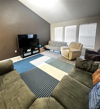 $330,000 | 215 Settlers Pass, Waynesville, MO 65583