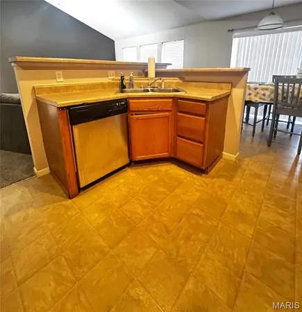 $330,000 | 215 Settlers Pass, Waynesville, MO 65583