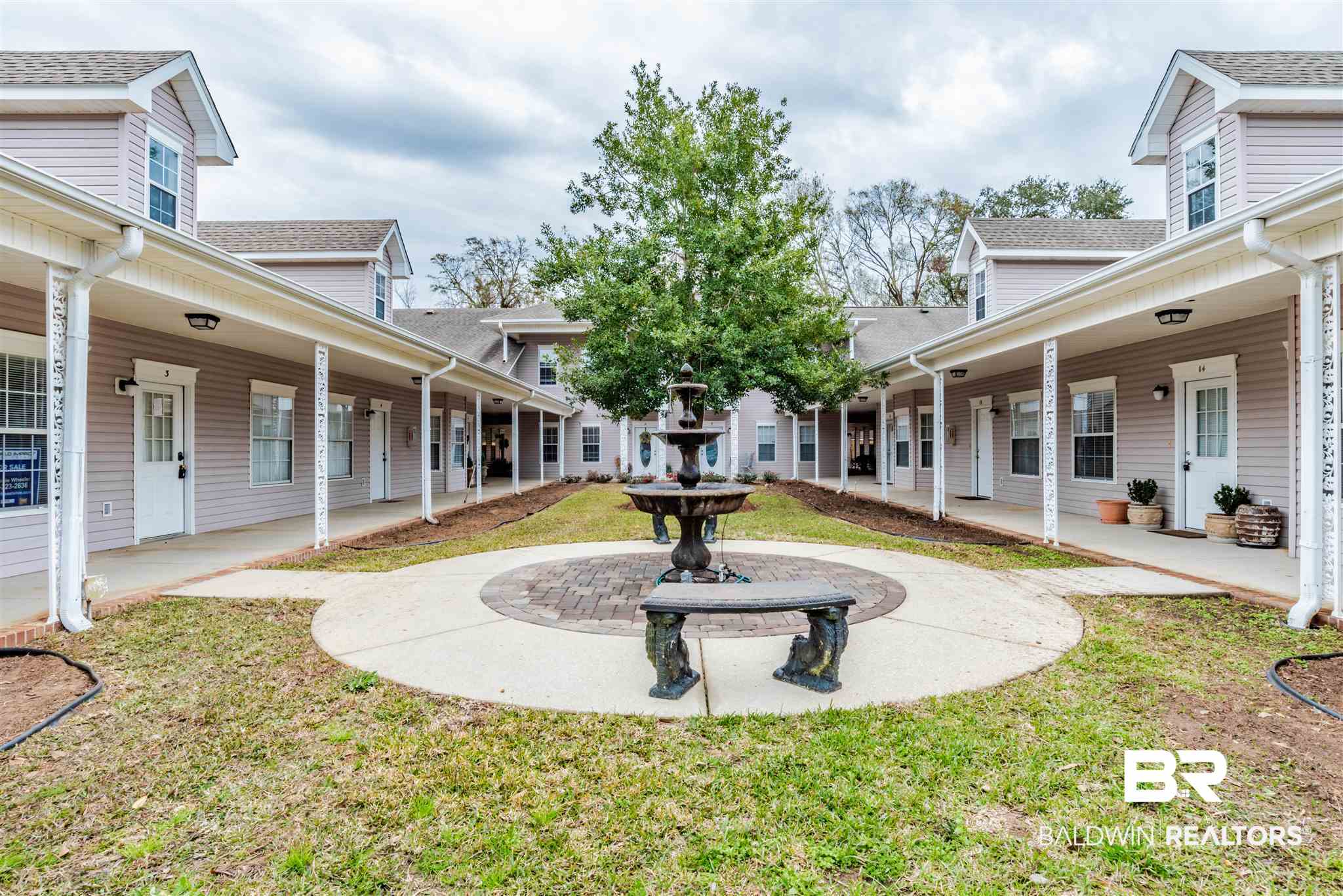 102 Courthouse Drive, Unit 2 Fairhope, AL 36532 - Photo 1 of 28