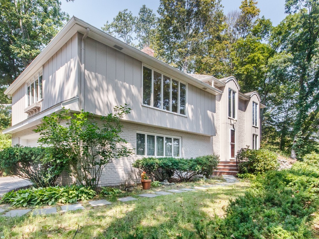 15 Myopia Road Winchester, MA 01890 - Photo 1 of 27
