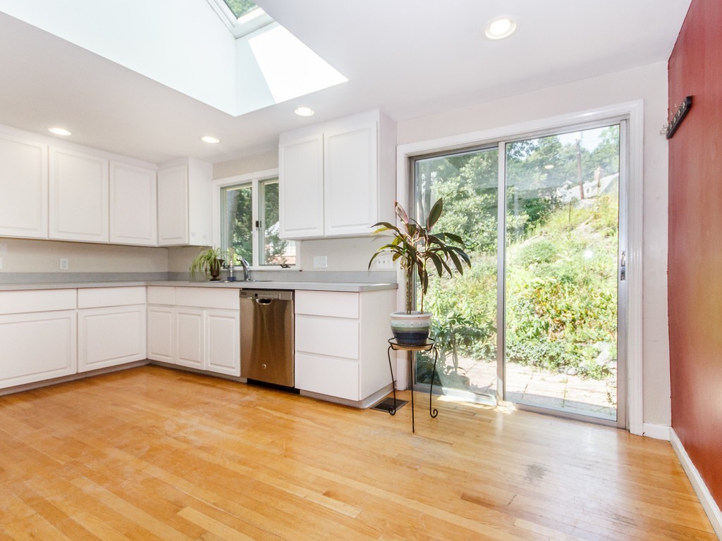 15 Myopia Road Winchester, MA 01890 - Photo 11 of 27