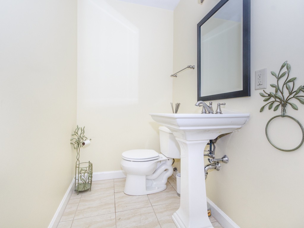 15 Myopia Road Winchester, MA 01890 - Photo 21 of 27