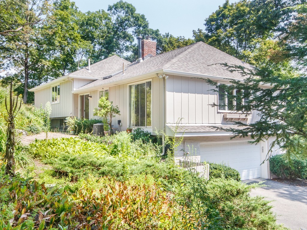 15 Myopia Road Winchester, MA 01890 - Photo 4 of 27