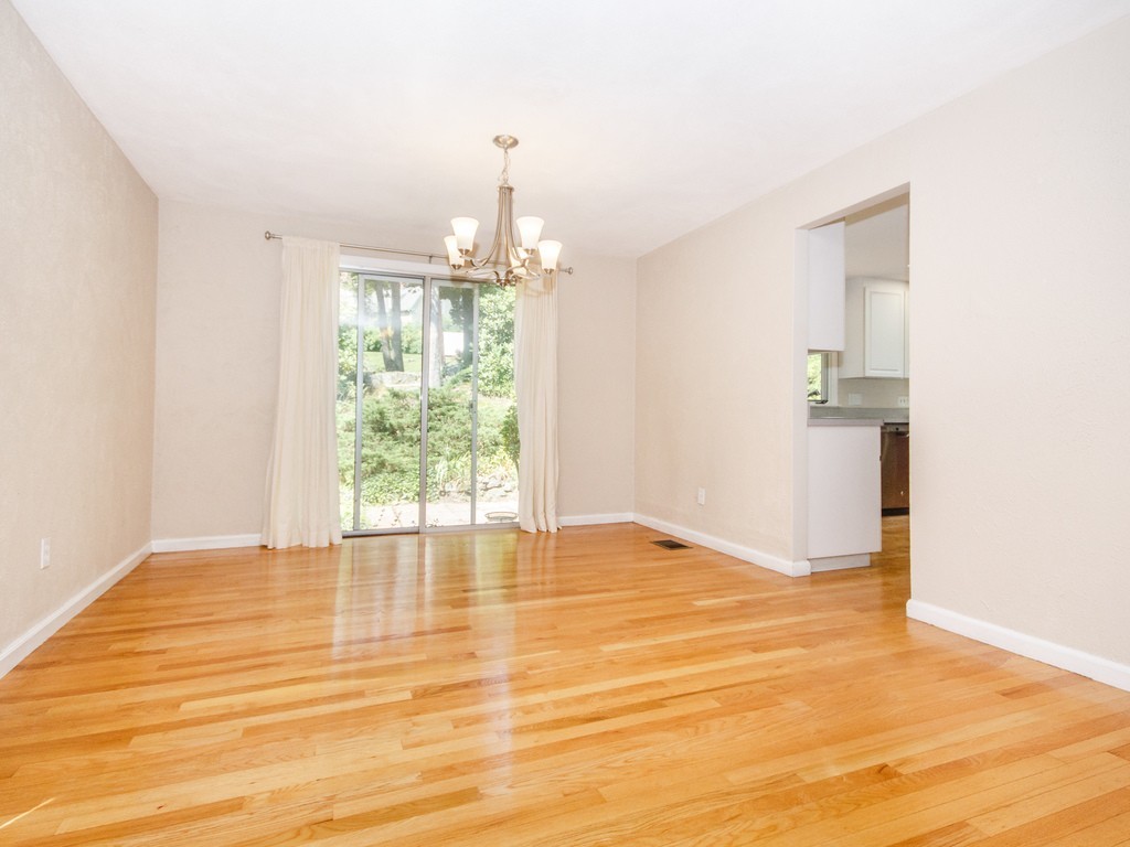 15 Myopia Road Winchester, MA 01890 - Photo 9 of 27