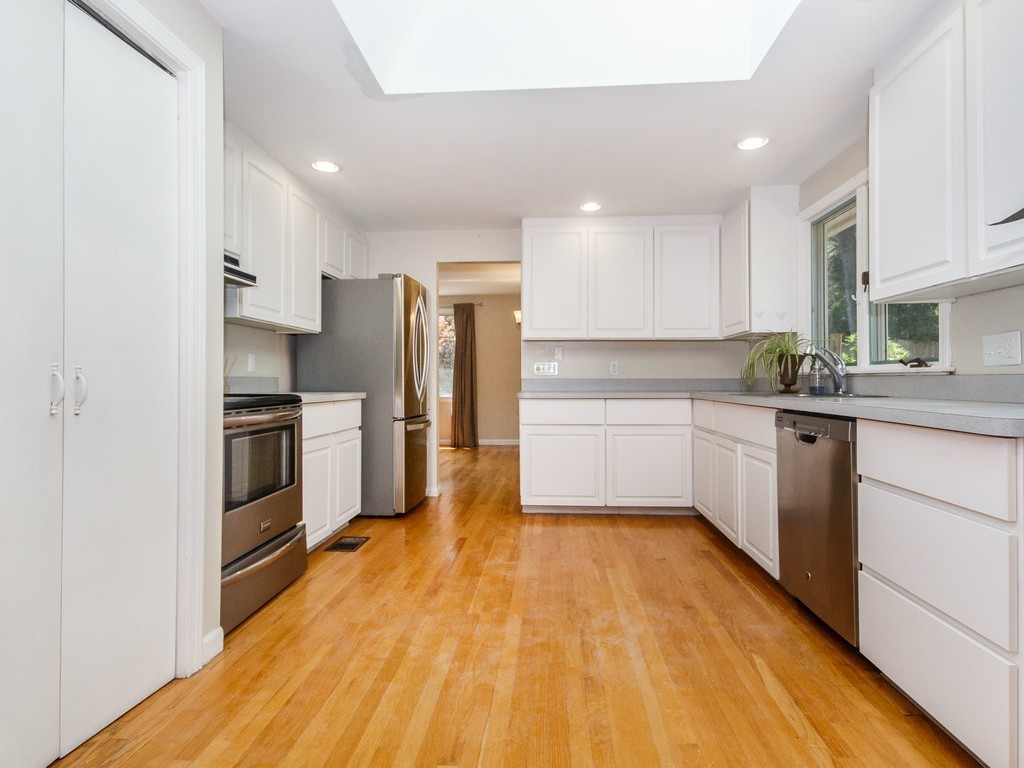 15 Myopia Road Winchester, MA 01890 - Photo 10 of 27