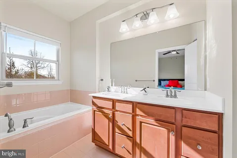 $565,000 | 9137 Landon House Lane, Frederick, MD 21704