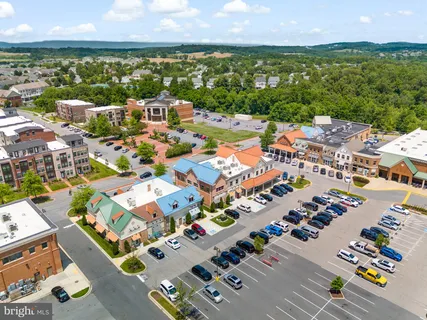 $565,000 | 9137 Landon House Lane, Frederick, MD 21704