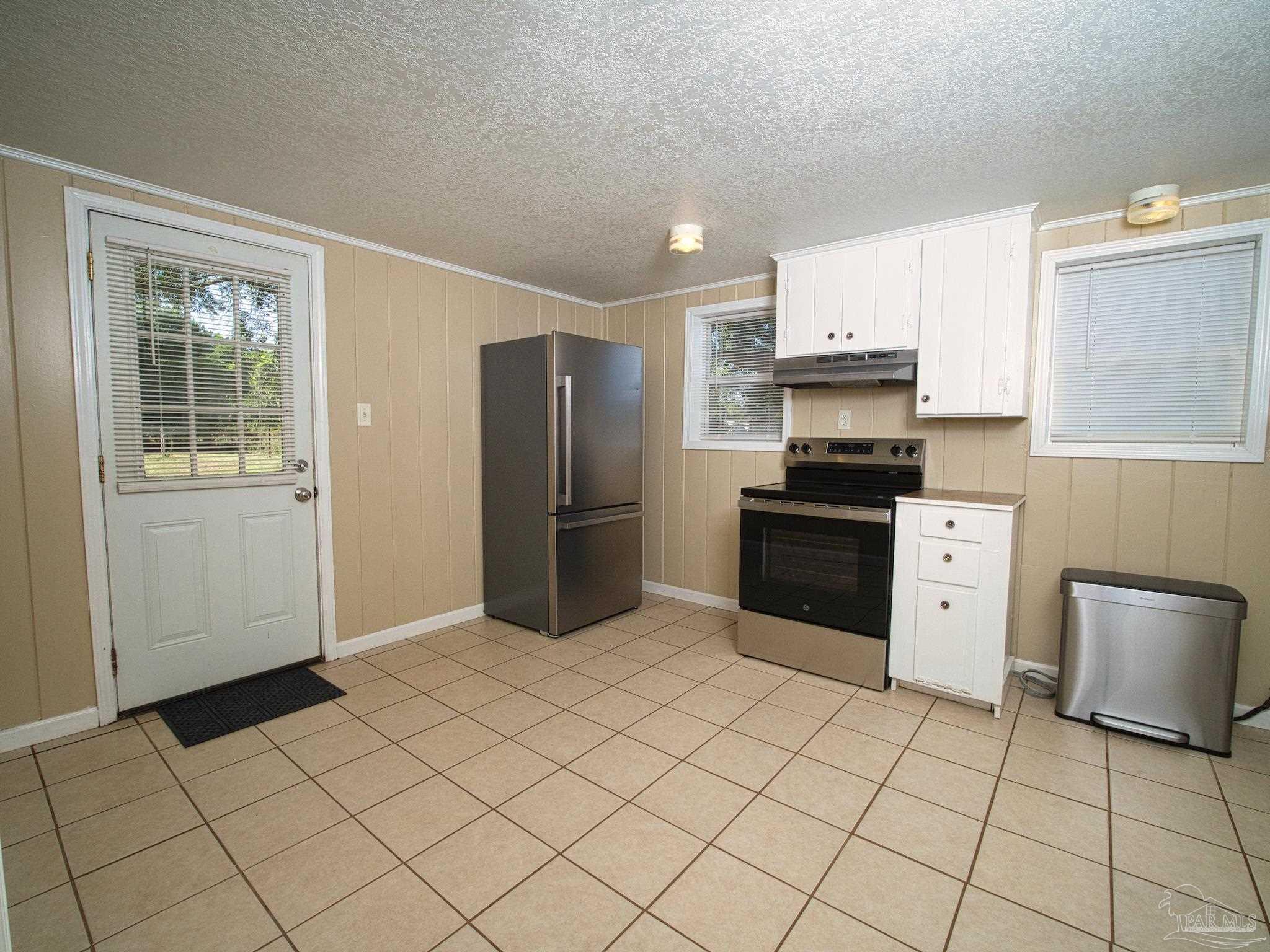 5199 Spring Street Jay, FL 32565 - Photo 8 of 24 Gallery Image 8