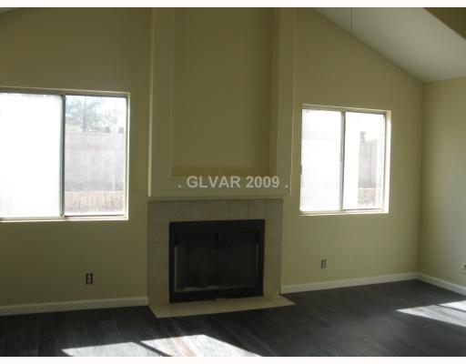 2121 Sun Swept Way Henderson, NV 89074 - Photo 4 of 12 Living Room.